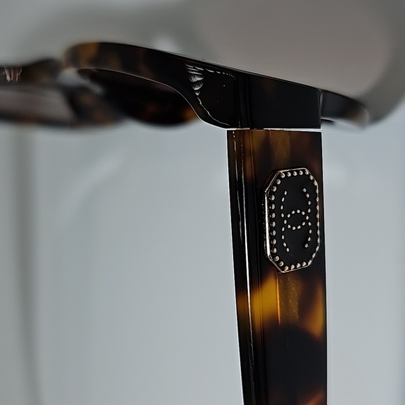 CHANEL AcetateDark Tortoise. Lenses: Brown Ref.5478 C714/S5 SUNGLASSES - Picture 11 of 16